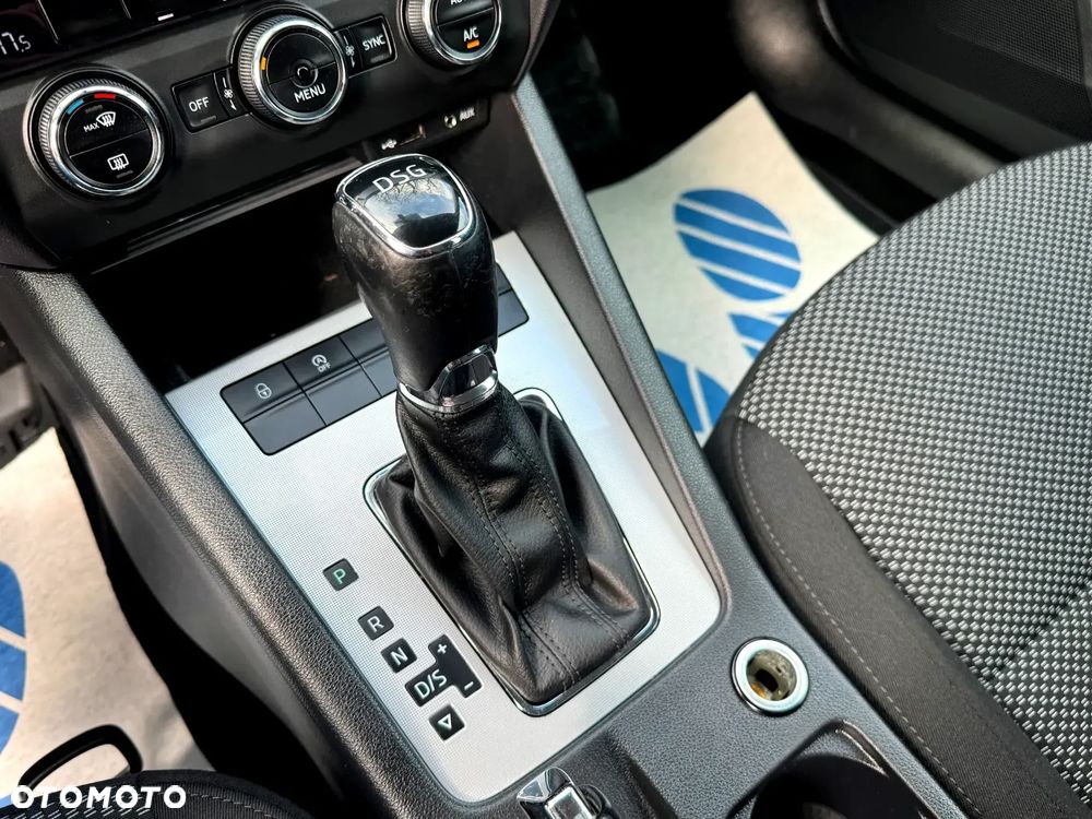 Skoda Octavia 1.6 TDI Style DSG - 18