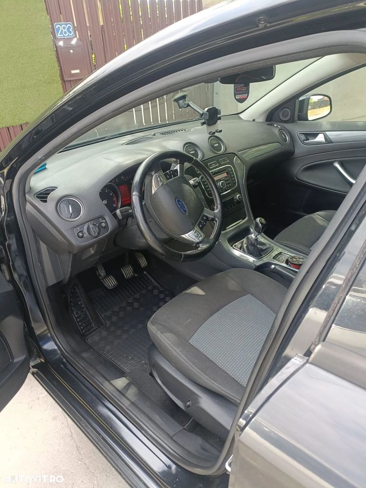 Ford Mondeo 1.6 SCTi EcoBoost Trend - 2