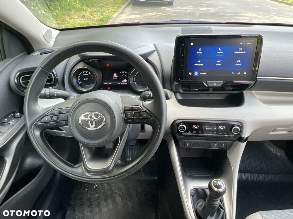 Toyota Yaris 1.5 Executive - 11