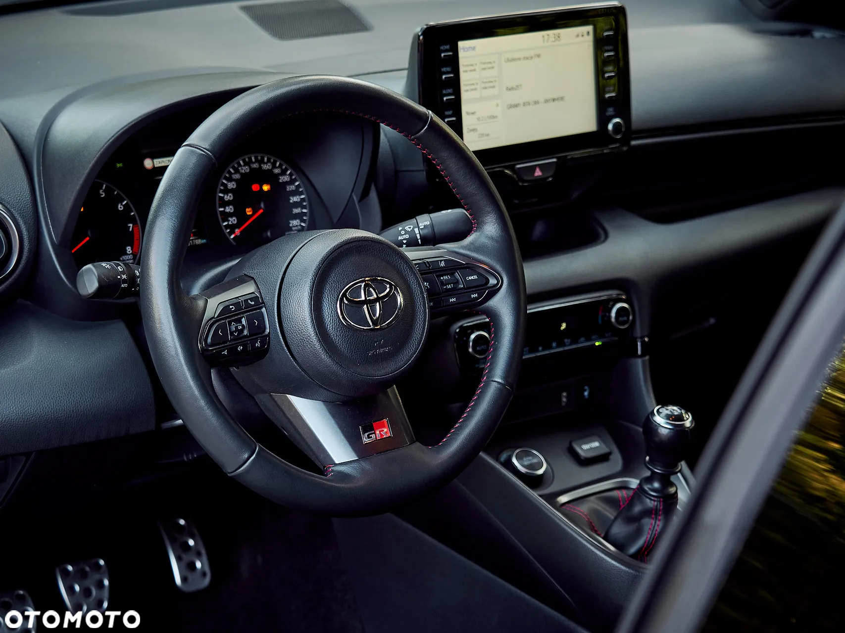 Toyota Yaris GR 1.6 Dynamic - 21