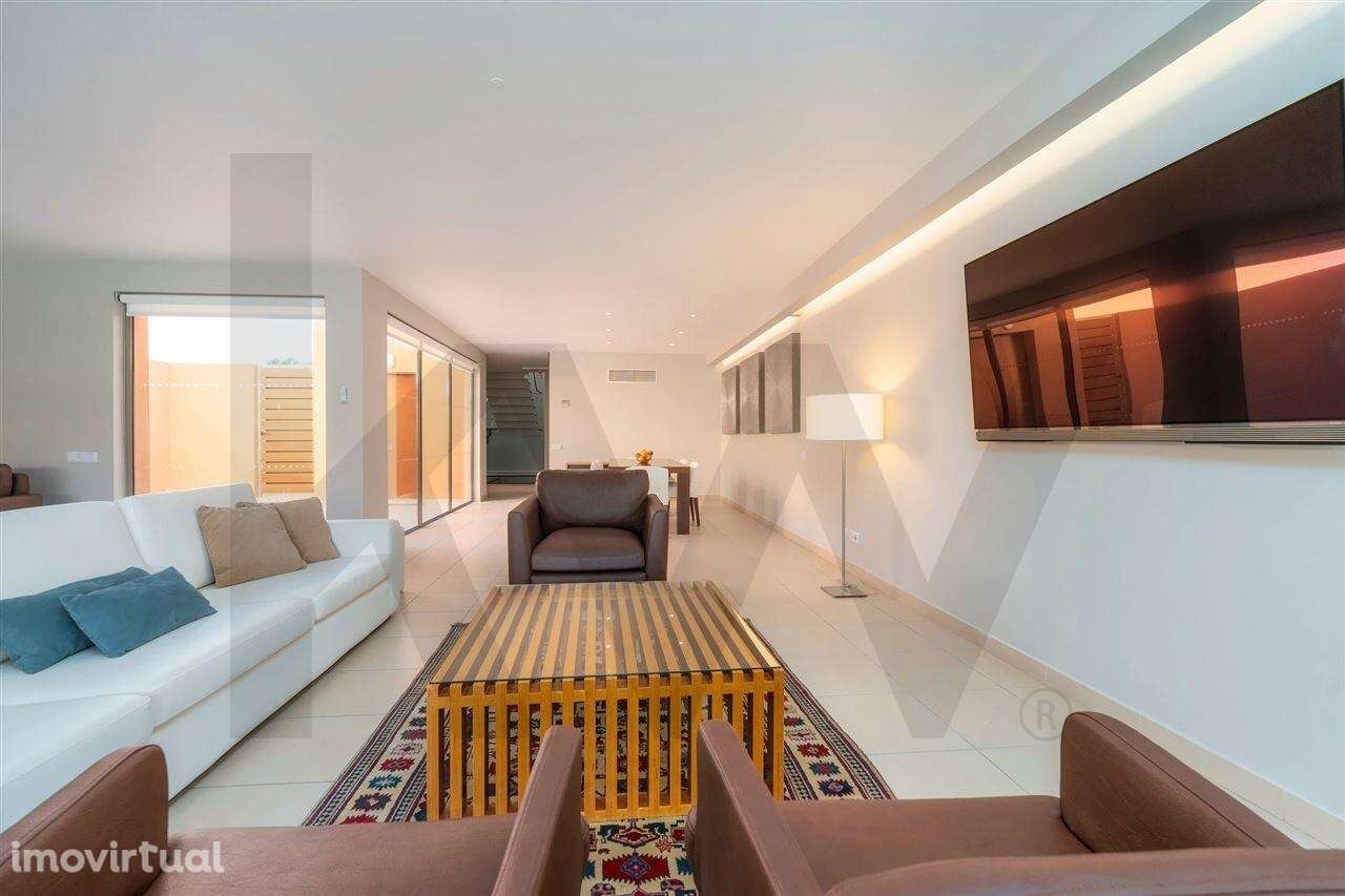 Moradia T3 Renovada - Herdade dos Salgados - Grande imagem: 2/60