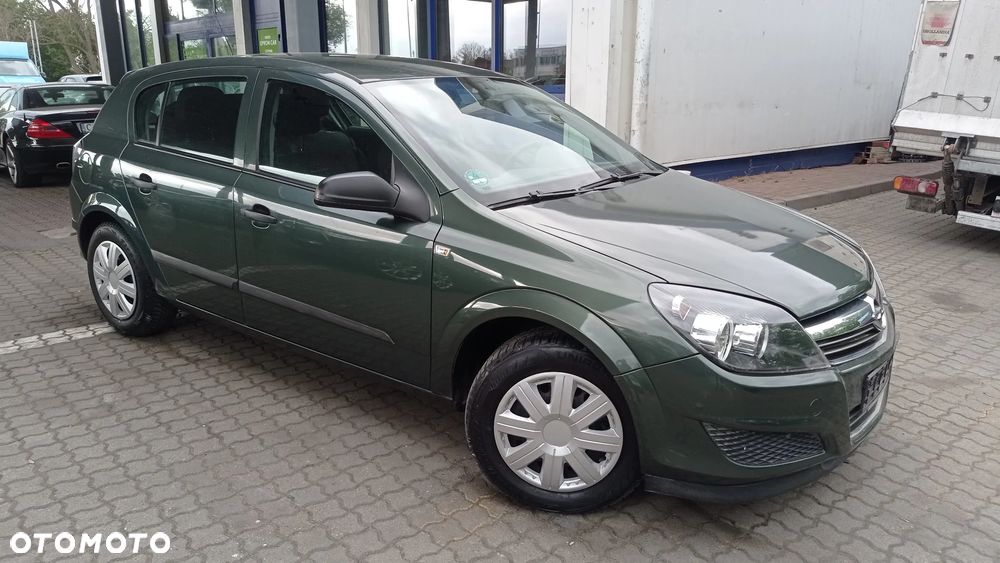 Opel Astra 1.4 Comfort / Cool - 26