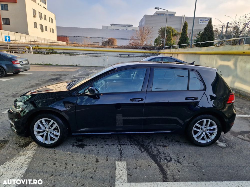 Volkswagen Golf - 4