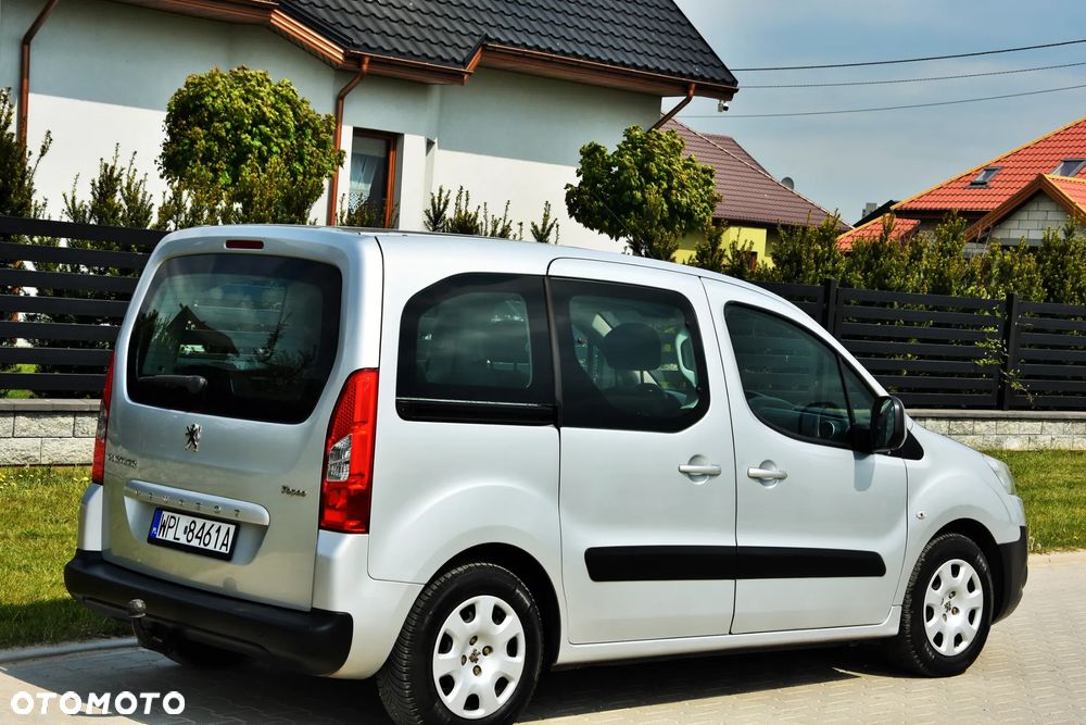 Peugeot Partner Kombi 90 Premium - 11