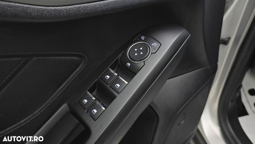 Ford Focus 1.5 EcoBlue Active - 11