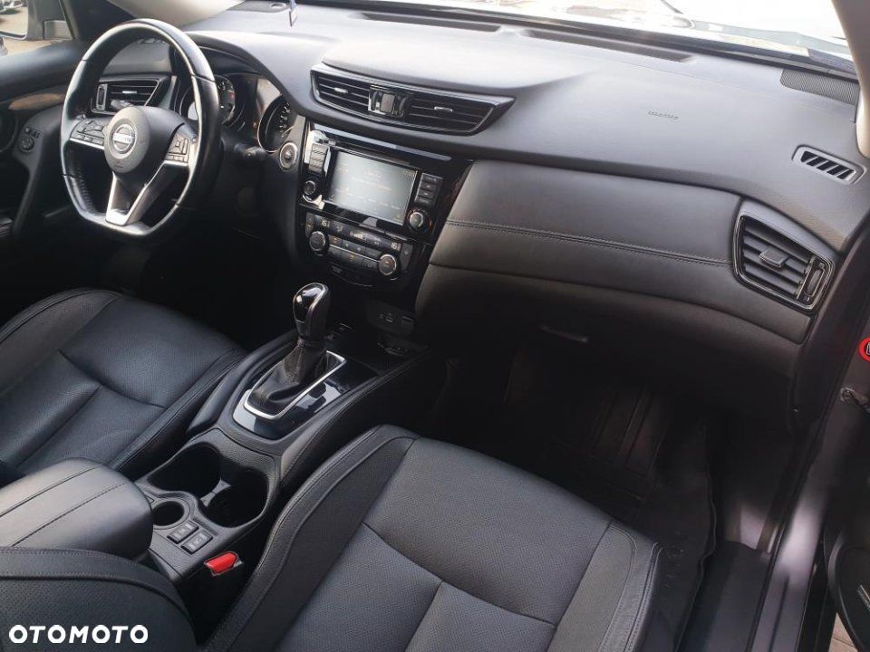 Nissan X-Trail - 11