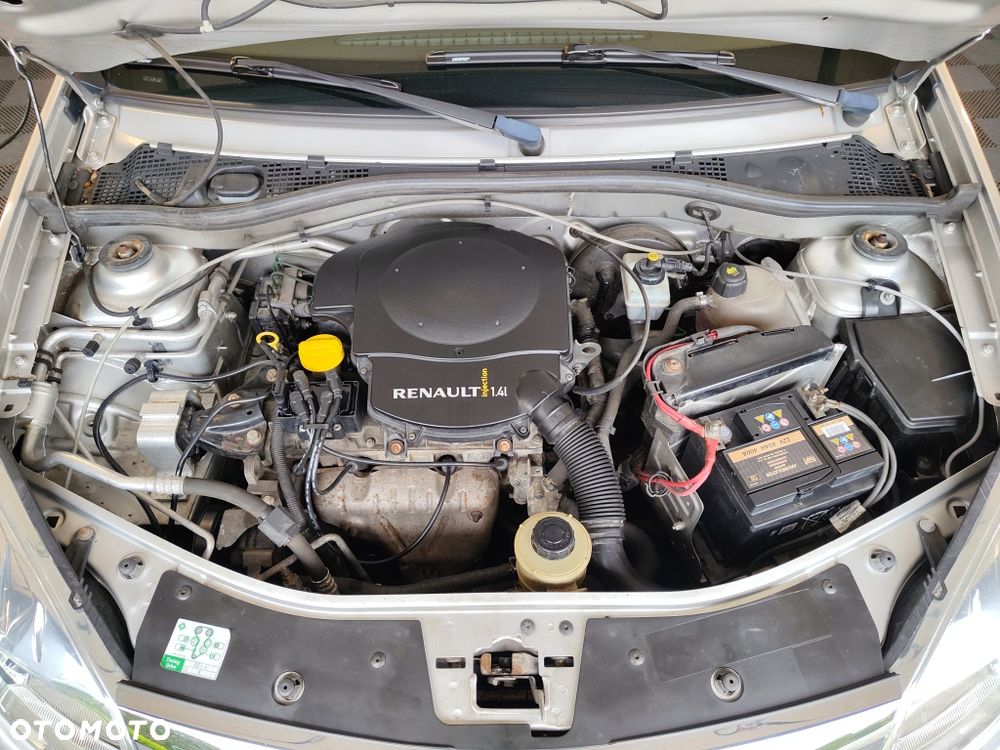 Dacia Sandero - 8