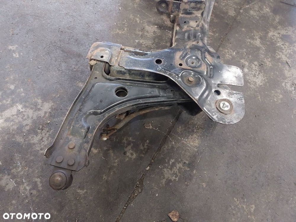 SANKI WÓZEK KOŁYSKA SILNIKA DAEWOO NUBIRA II J200 03-04r 1.6 16V - 5