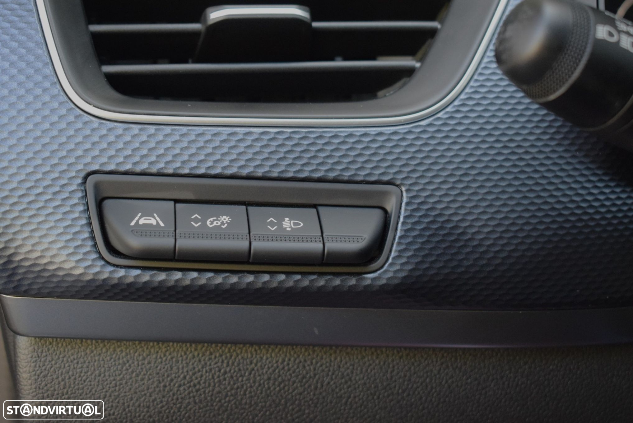 Renault Arkana 1.6 E-Tech Intens - 23