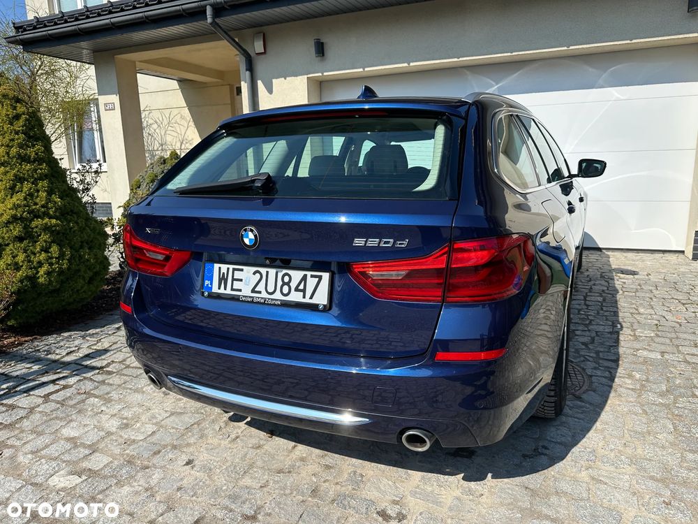 BMW Seria 5 520d Luxury Line sport - 7