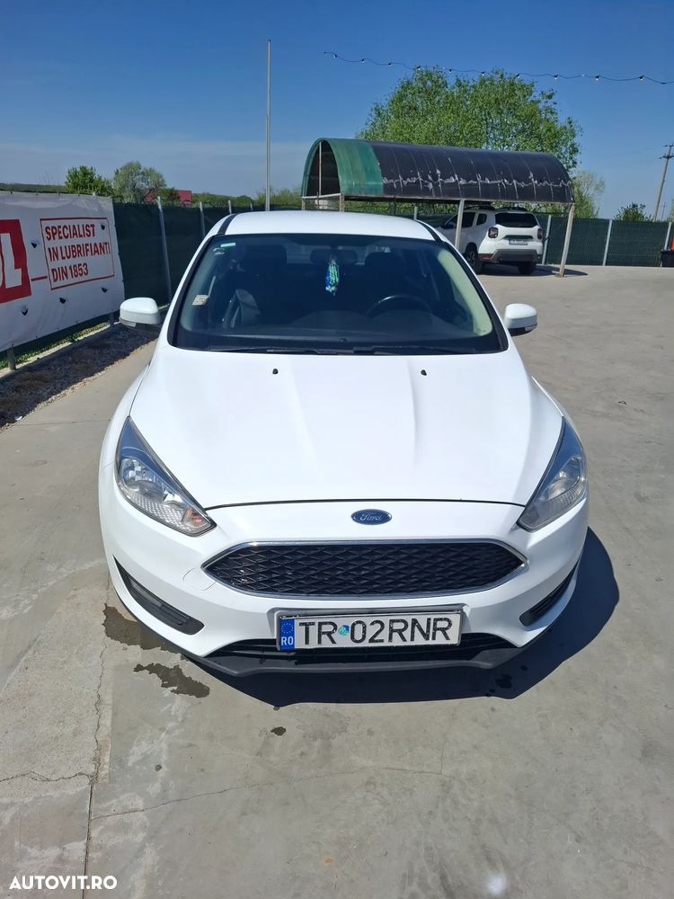 Ford Focus 1.0 EcoBoost Trend - 12
