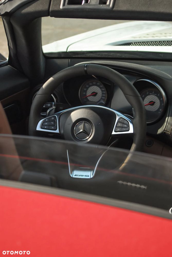 Mercedes-Benz AMG GT - 18