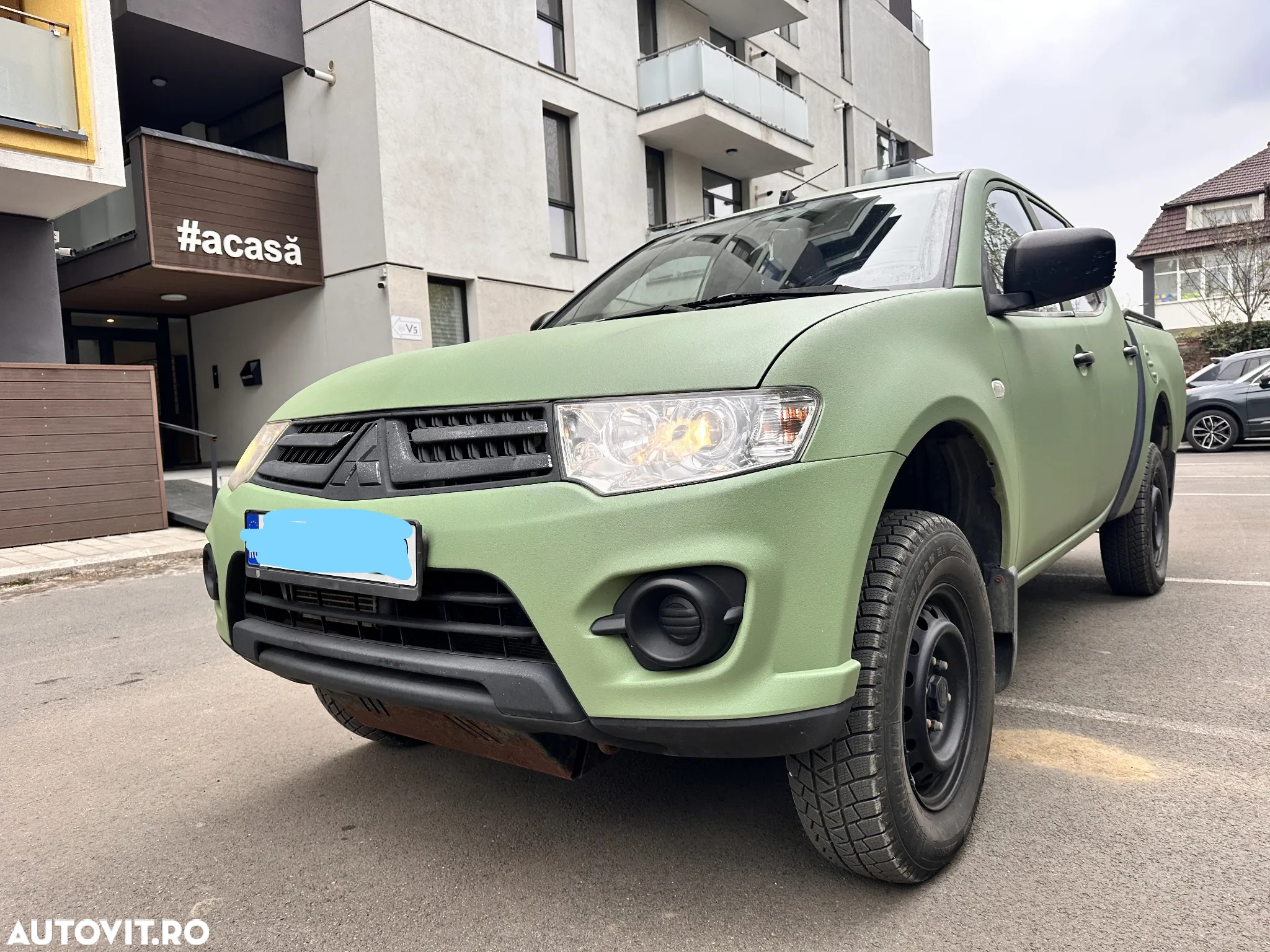 Mitsubishi L200 - 4