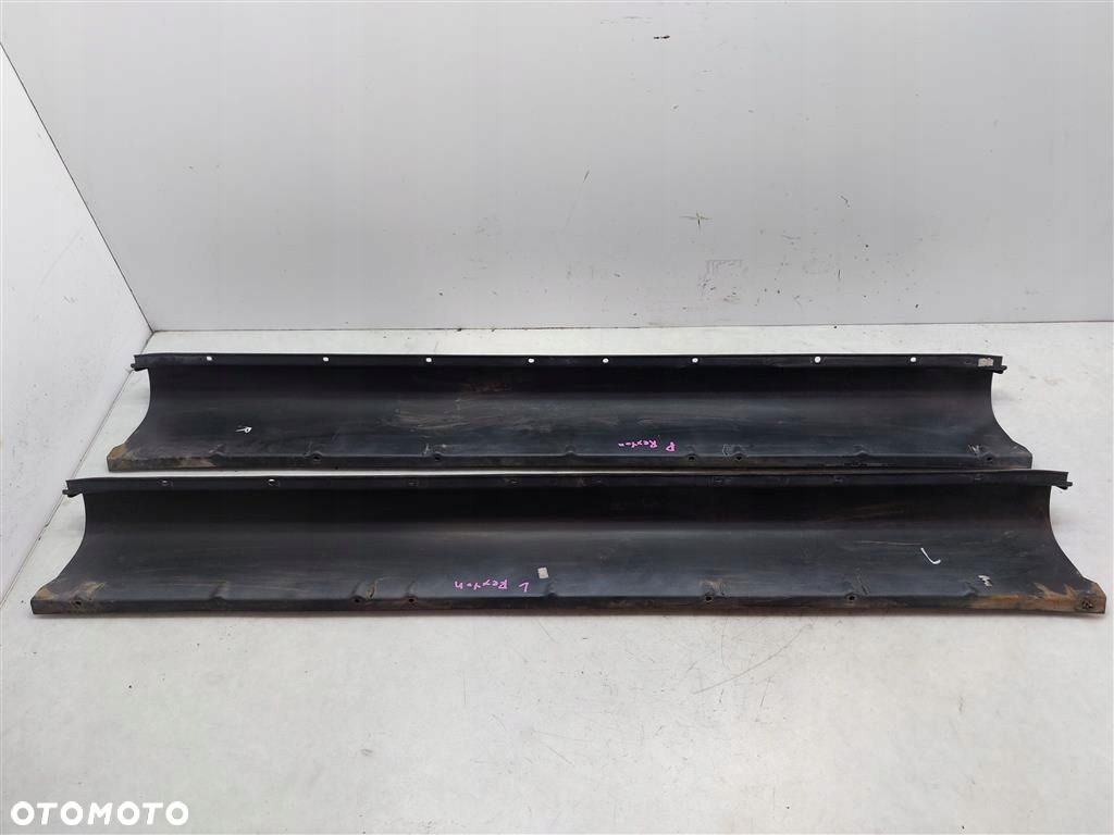 Listwy progowe zew. LEWA PRAWA Ssang Yong Rexton 79589-08010 2001-2006 - 7