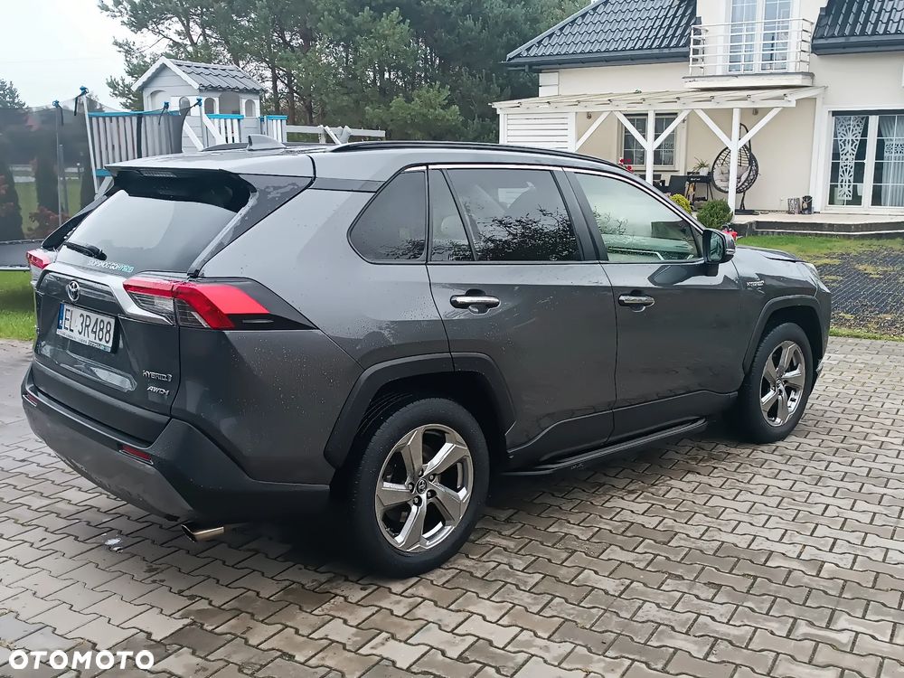 Toyota RAV4 - 3
