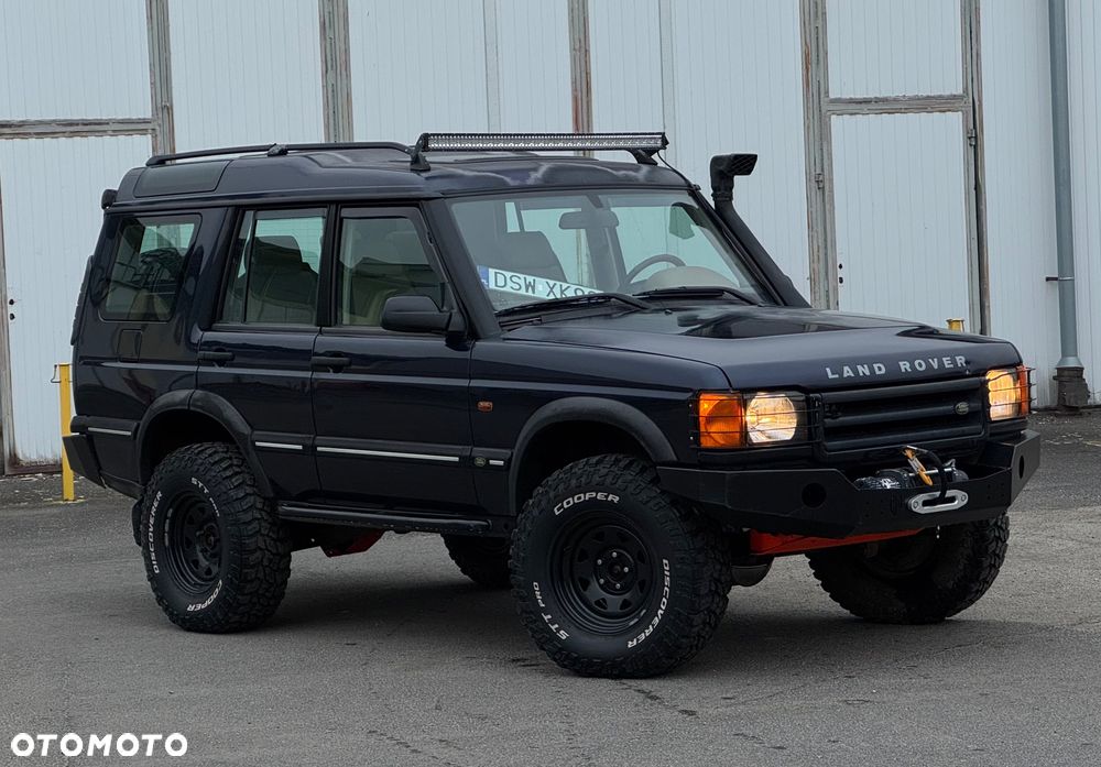 Land Rover Discovery - 2