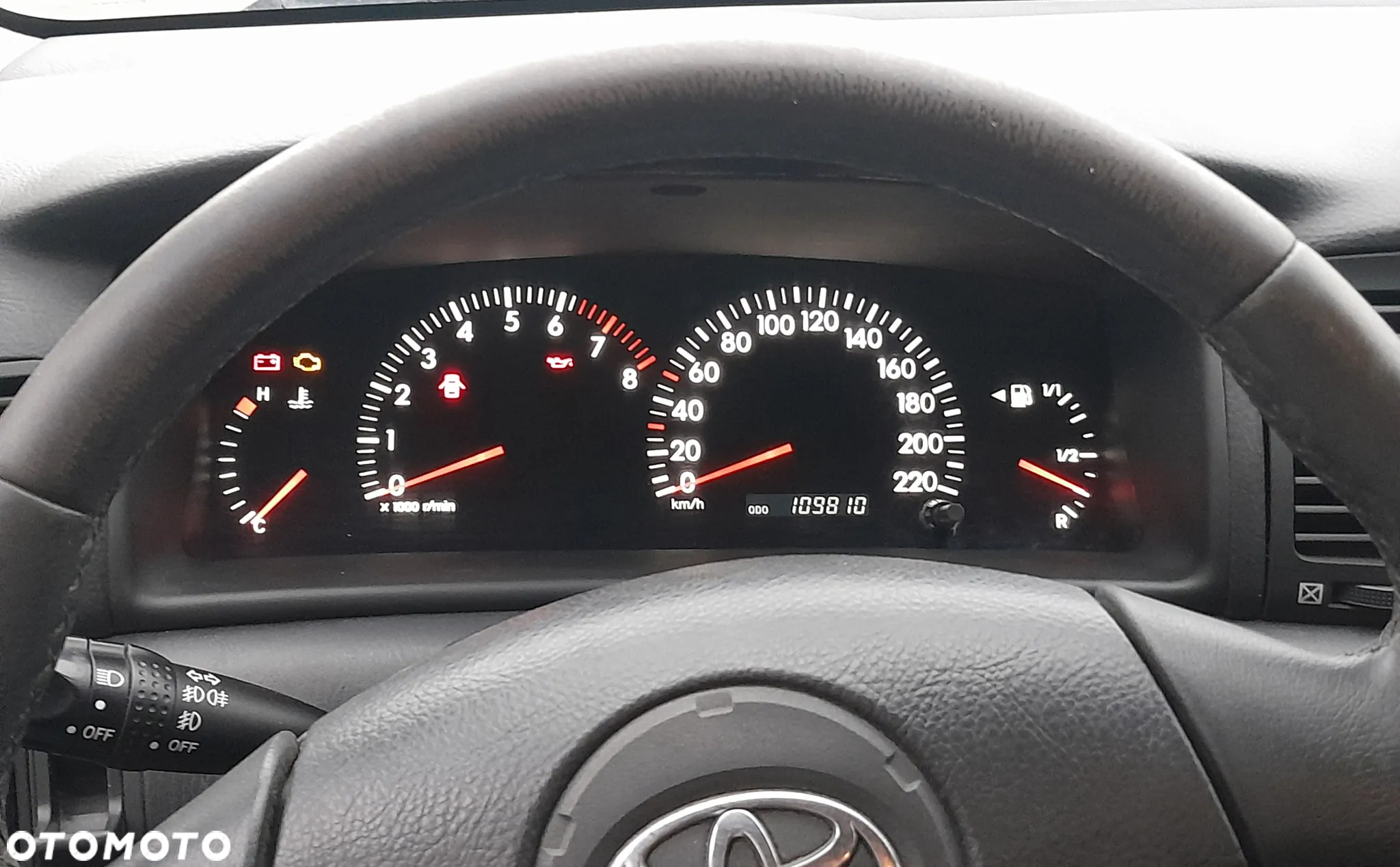 Toyota Corolla - 14