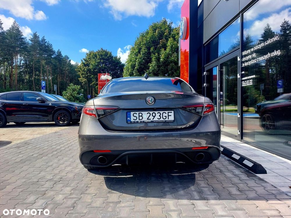 Alfa Romeo Giulia 2.0 Turbo Veloce Q4 - 4