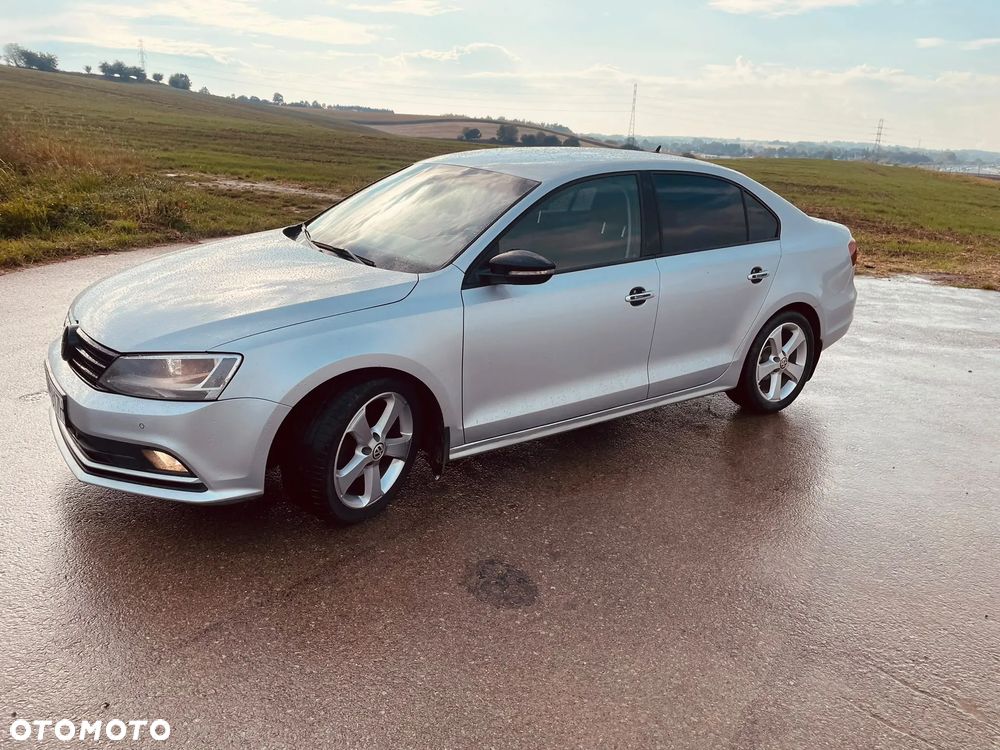 Volkswagen Jetta 2.0 TDI DPF BMT Comfortline - 7