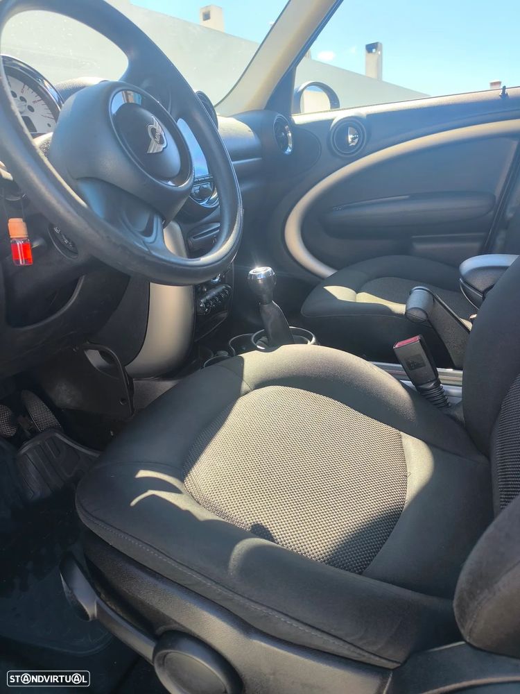 MINI Countryman Cooper D - 11