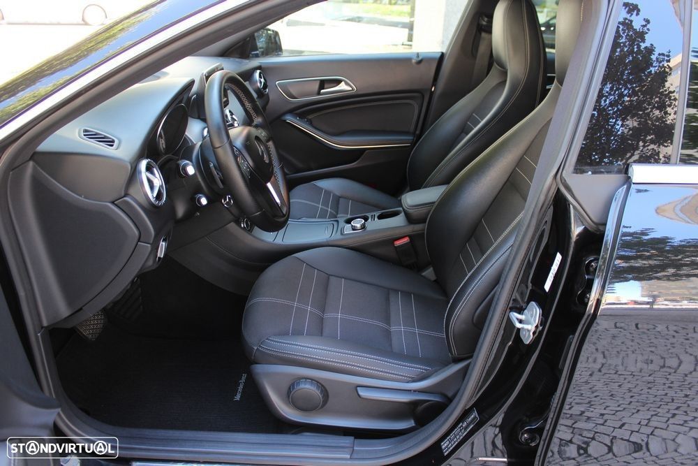 Mercedes-Benz CLA 220 CDI Urban Aut. - 20