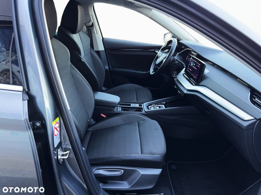 Skoda Octavia 2.0 TDI Selection DSG - 16