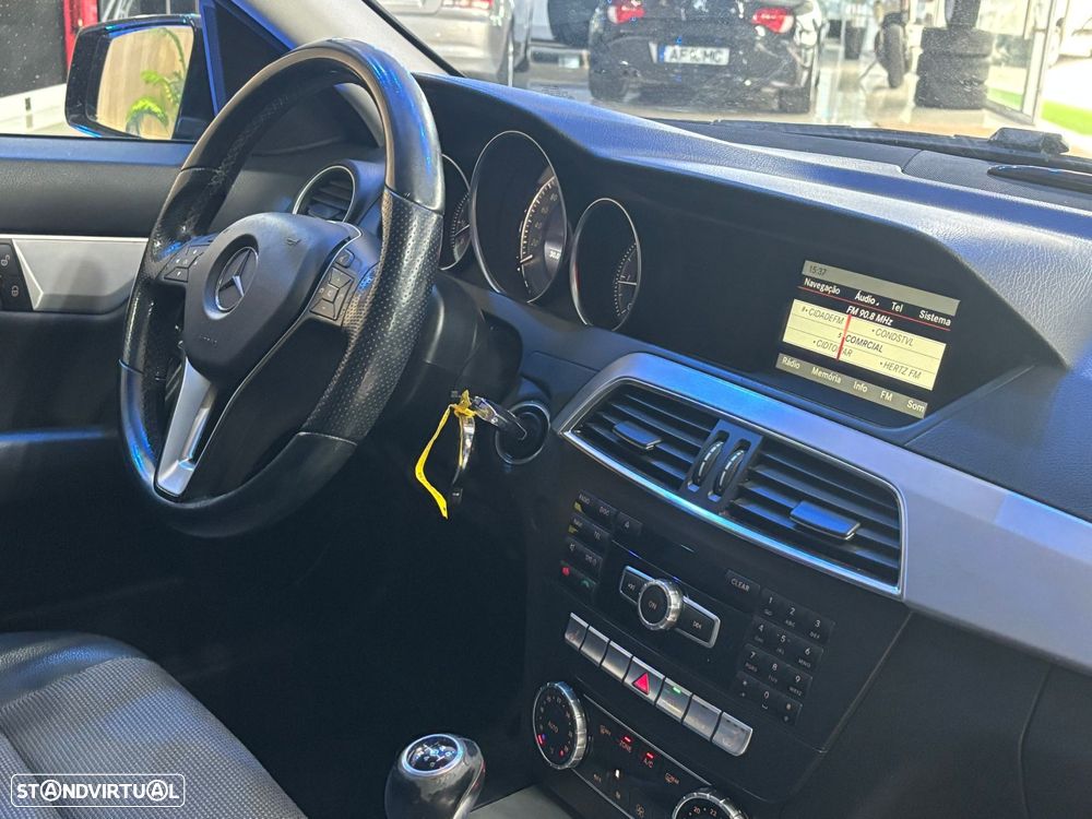 Mercedes-Benz C 220 d Avantgarde - 14