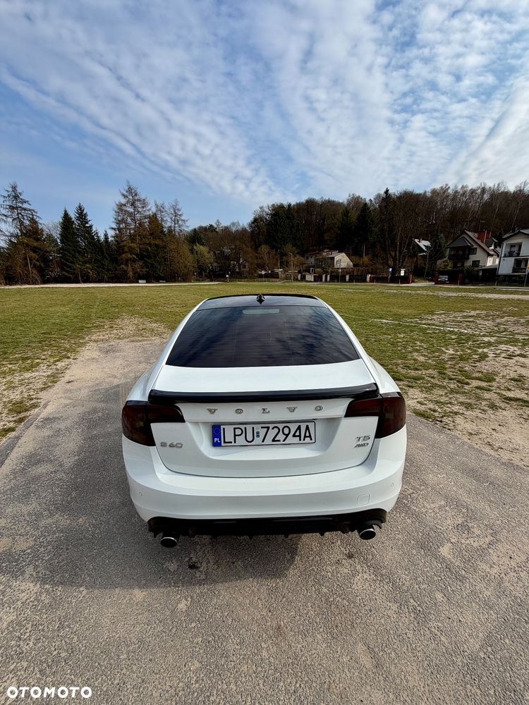 Volvo S60 T5 Geartronic RDesign - 14