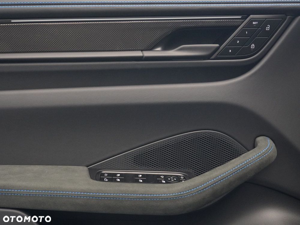 Porsche Macan GTS 100kWh - 23