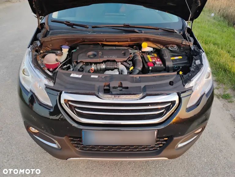 Peugeot 2008 1.6 e-HDi Allure S&S - 7