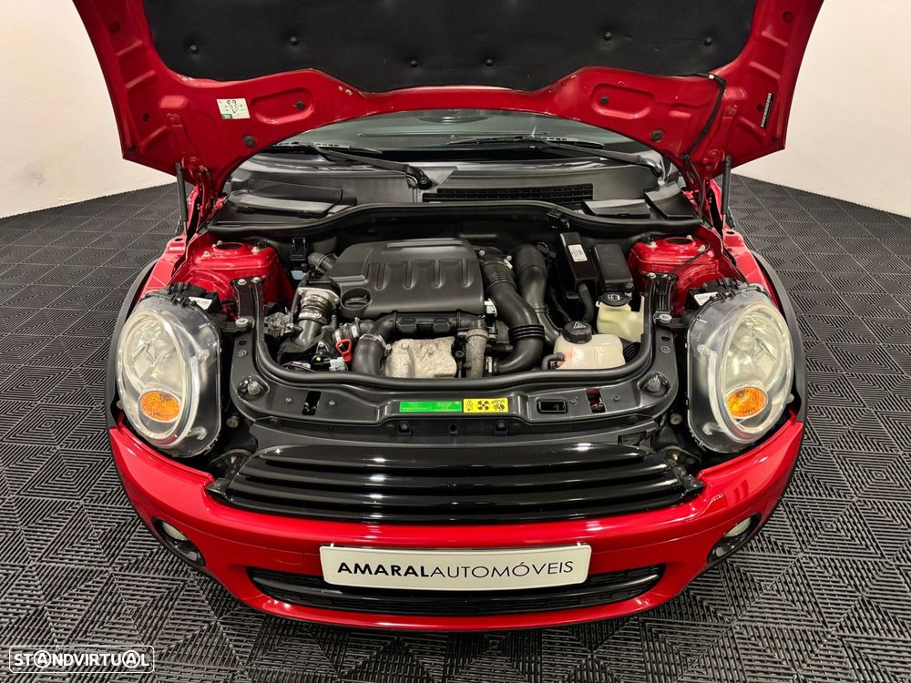 MINI 3 Portas Cooper D - 45