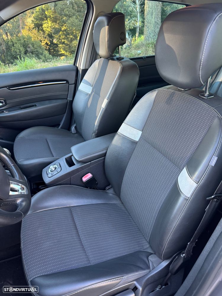 Renault Grand Scénic dCi 110 LIMITED - 8