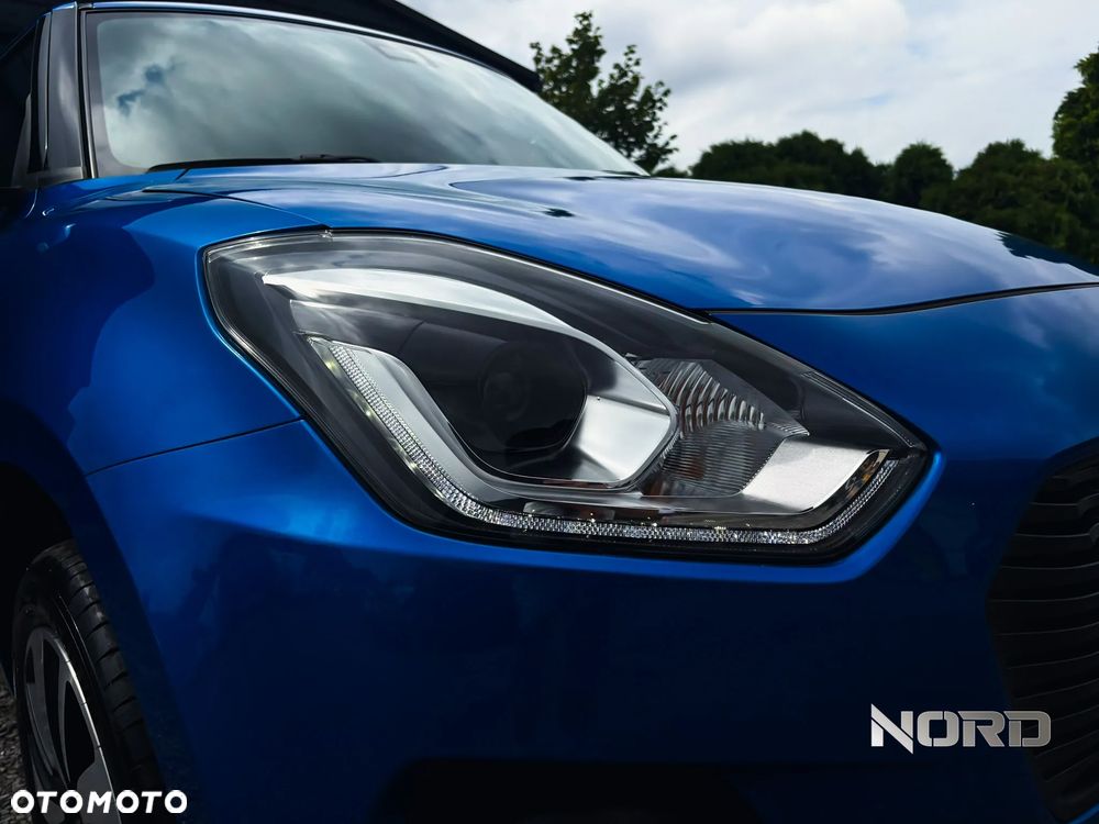 Suzuki Swift 1.2 Dualjet Hybrid Allgrip Comfort - 12