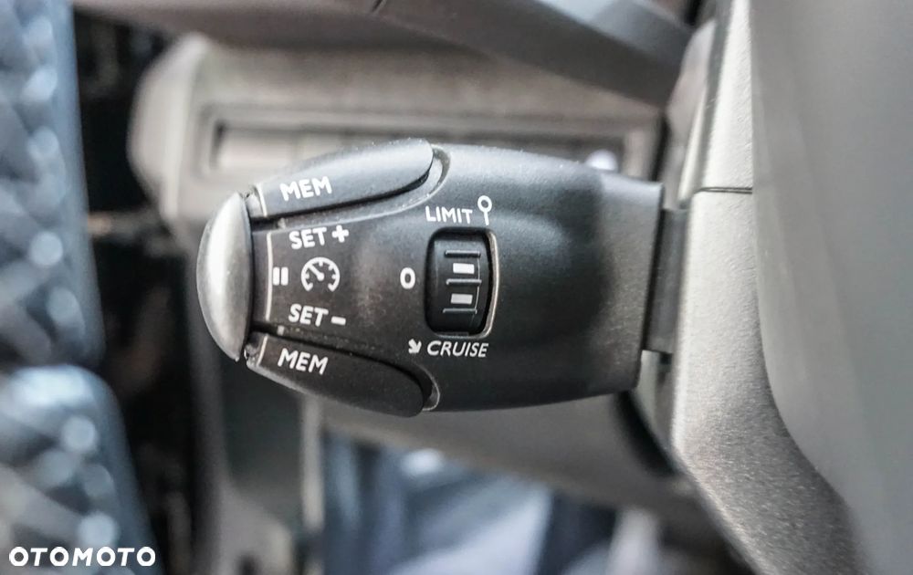 Peugeot 3008 1.2 PureTech Allure Pack S&S - 14