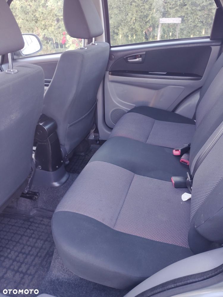 Suzuki Sx4 2007 photo 5