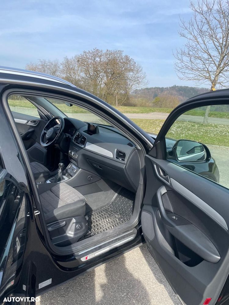 Audi Q3 2.0 TDI Design - 15