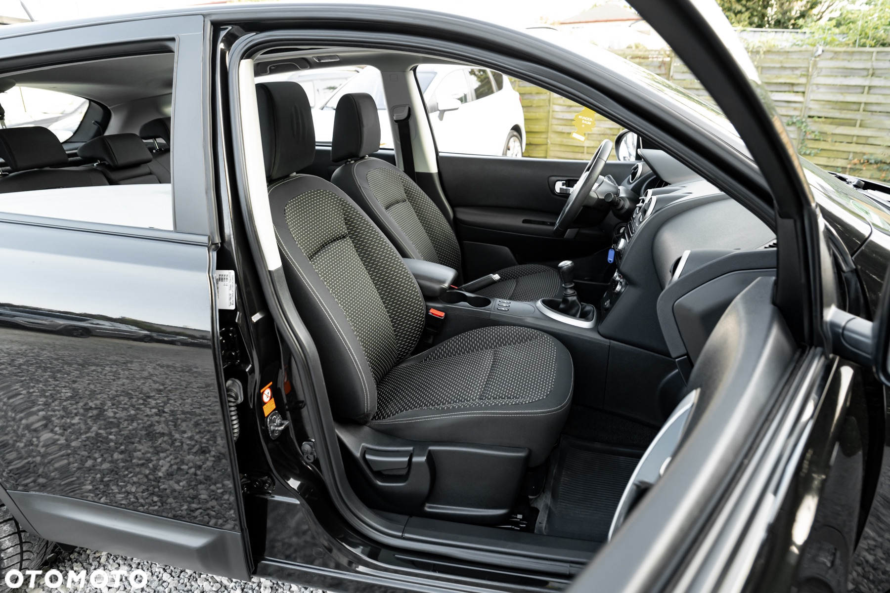 Nissan Qashqai 2.0 Lounge - 25