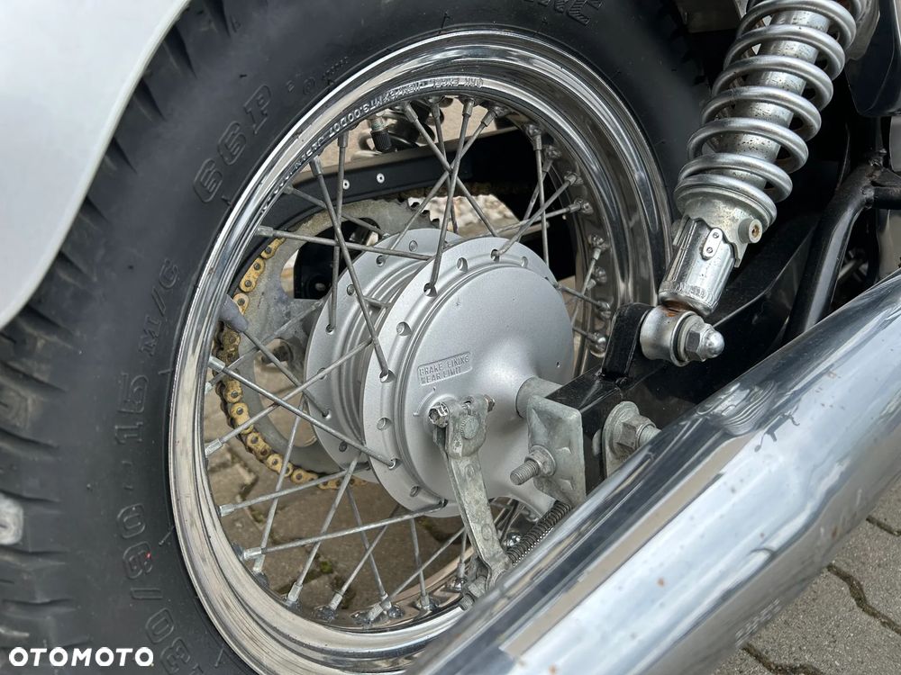 Suzuki Intruder - 21