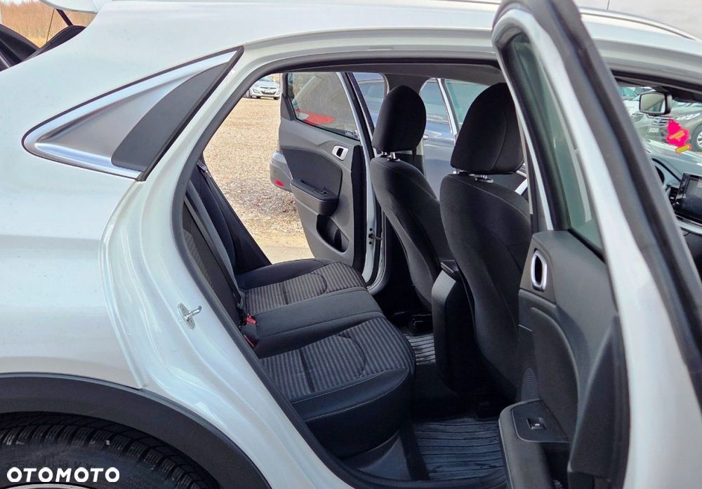 Kia XCeed - 24