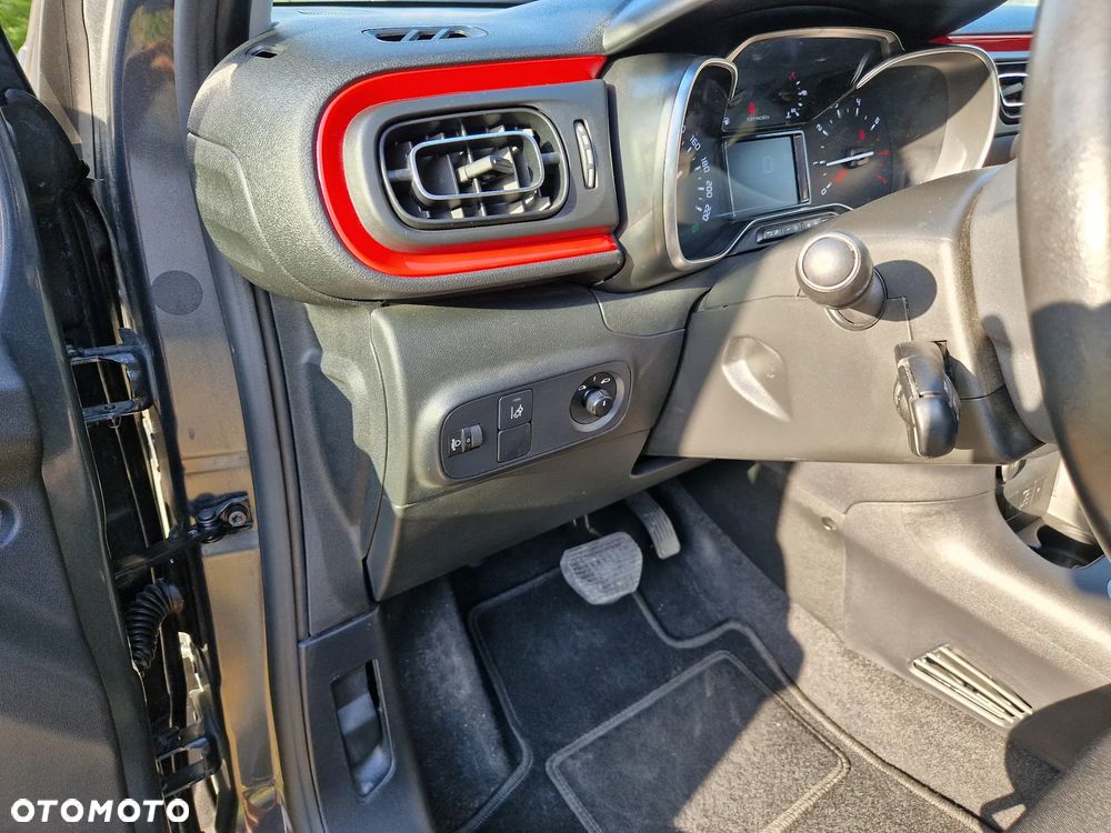 Citroën C3 Pure Tech 110 S&S EAT6 SHINE - 13
