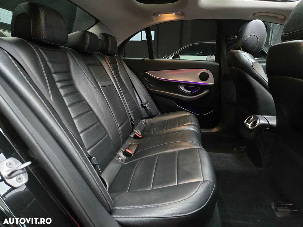 Mercedes-Benz E - 27