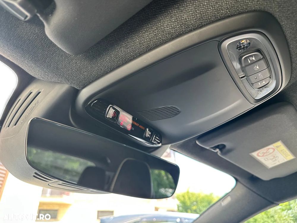 Volvo XC 40 Recharge T5 Twin Engine AT7 Inscription Expression - 19