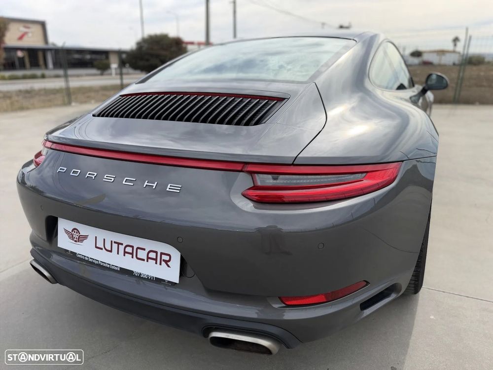 Porsche 911 (991) Carrera 4 PDK - 13