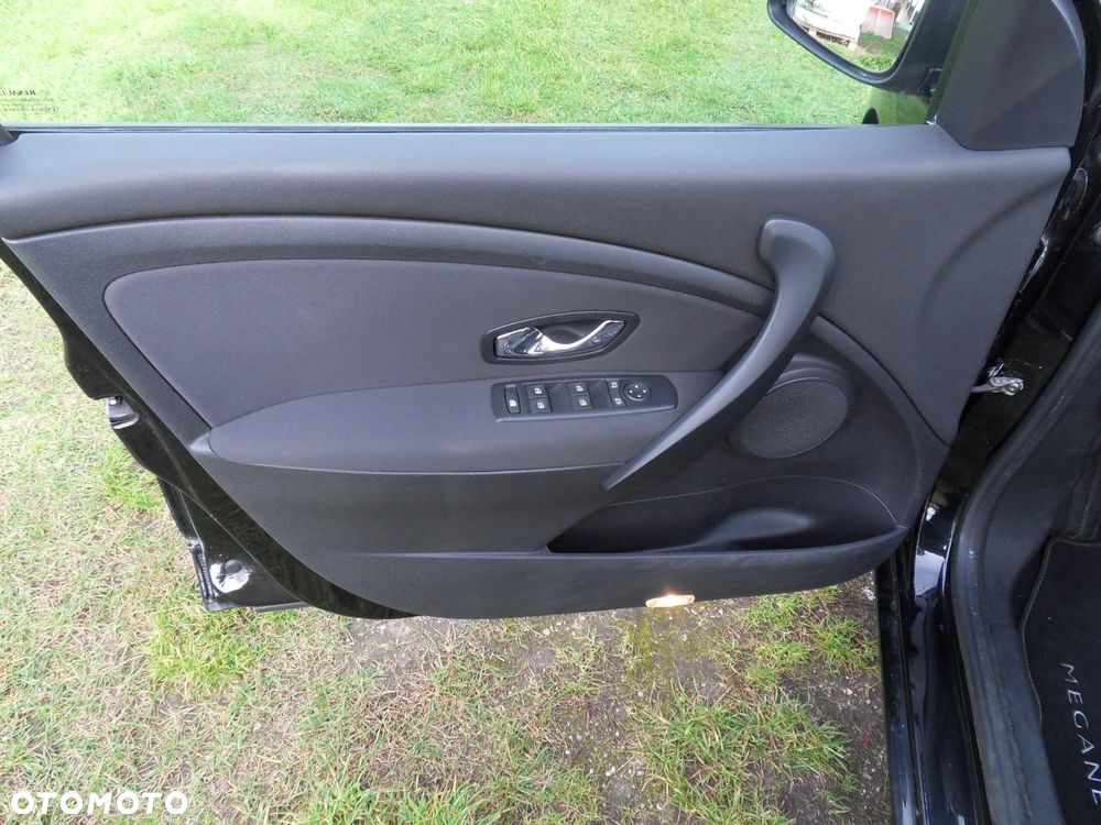 Renault Megane 1.2 16V TCe Energy Bose EU6 - 12
