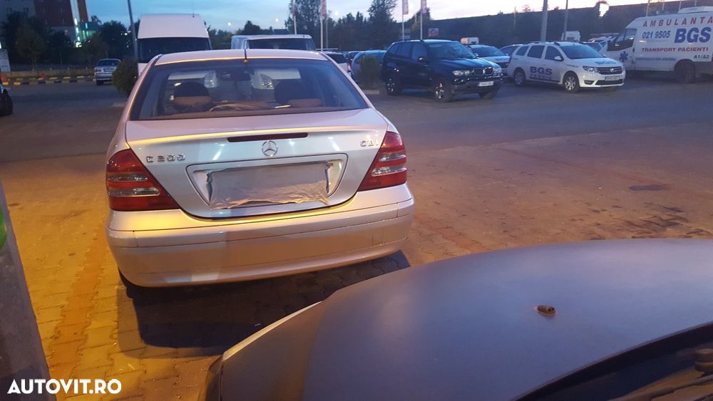 Mercedes-Benz C 200 CDI Classic - 4