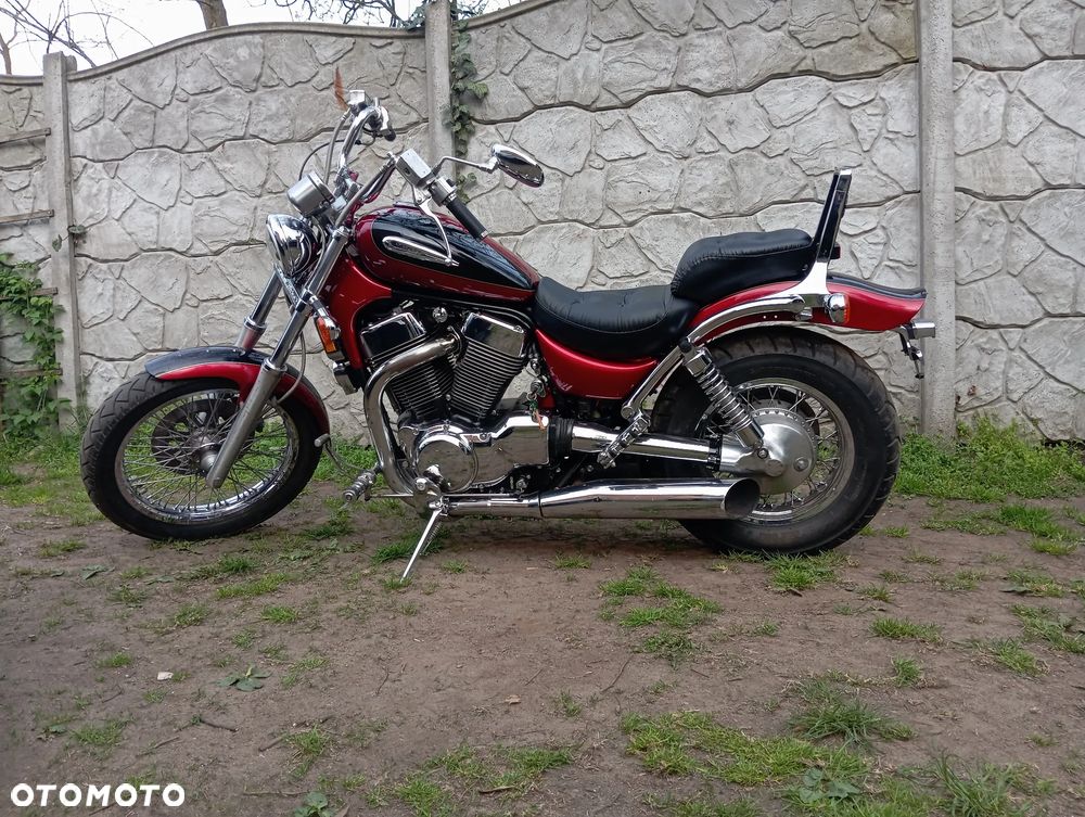 Suzuki Intruder - 4