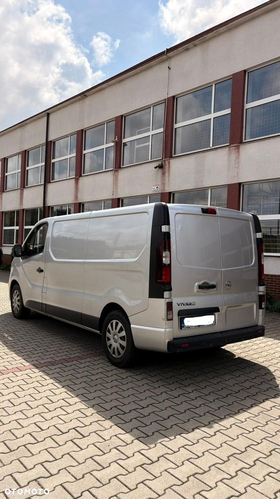 Opel Vivaro - 4