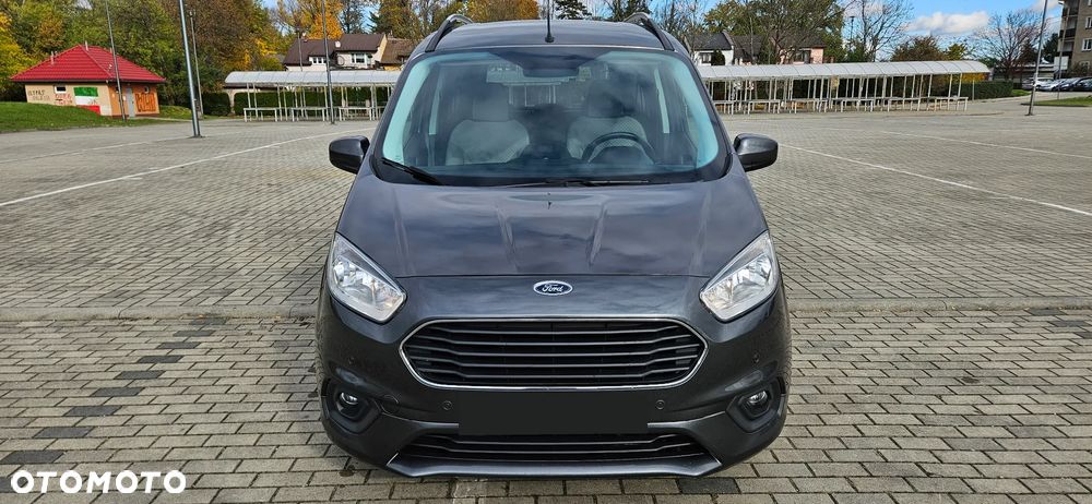 Ford Tourneo Courier 1.5 TDCi Titanium - 17