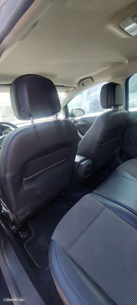 Opel Astra Sports Tourer 1.7 CDTi Cosmo - 8