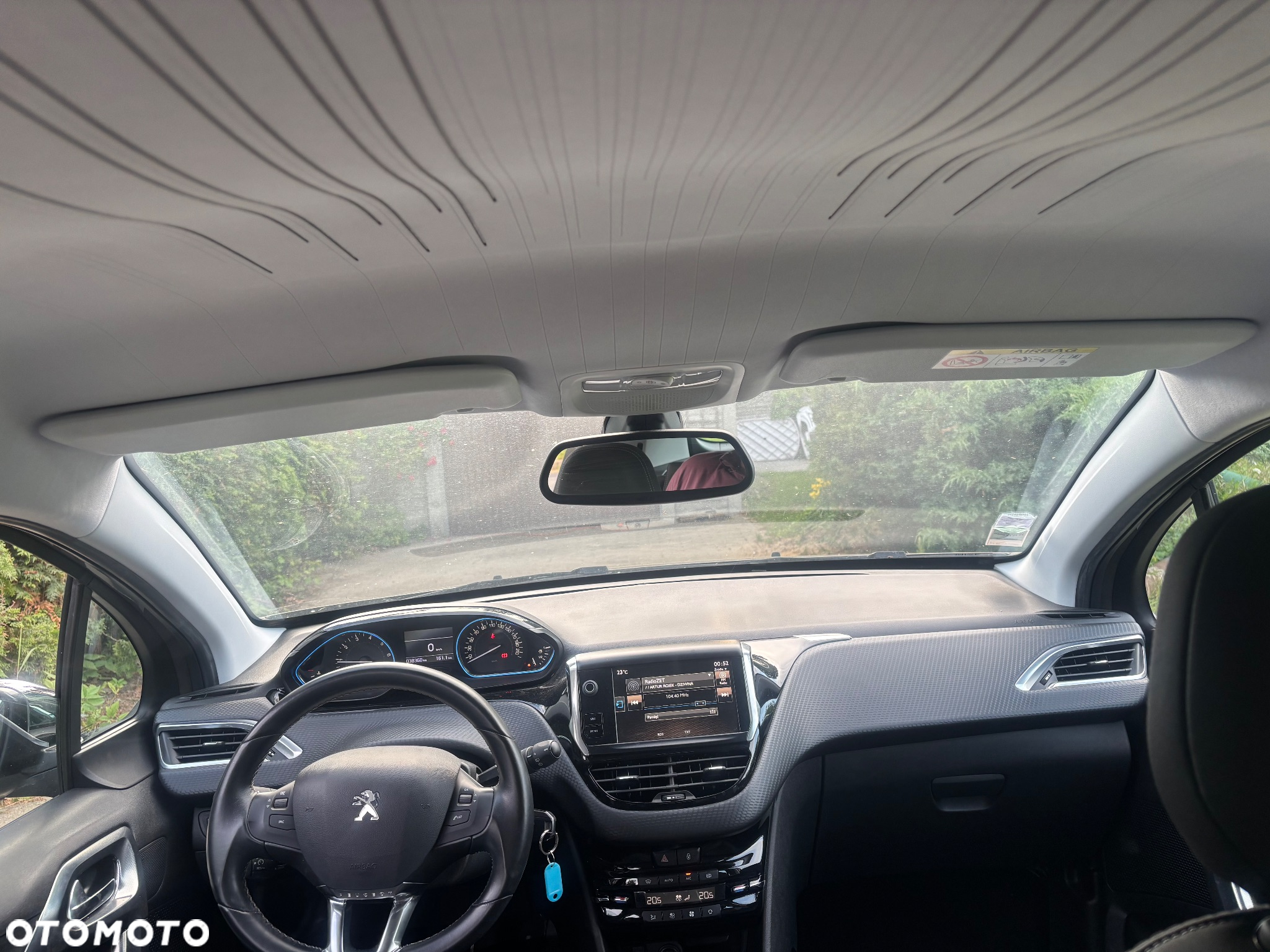 Peugeot 2008 1.2 Pure Tech Active S&S - 7